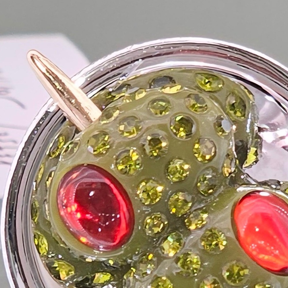 New Betsey Johnson Ring Martini Glass Olive Cocktail Ring - Picture 10 of 16
